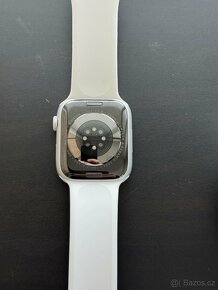 Apple Watch 9 45mm stříbrné. - 4