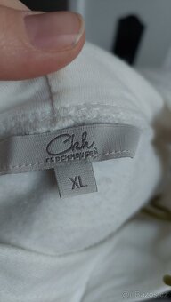 Bílá mikina C&A s kapucí Love this planet vel. XL - 4