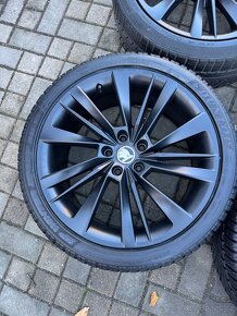 ORIGINÁL Alu Škoda ACAMAR R19, 5x112 - TOP STAV, ZIMNÍ PNEU - 4