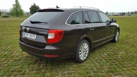 Škoda Superb Combi - 4