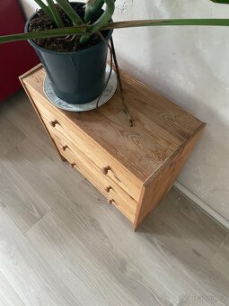 Dřevěná skříňka RAST IKEA - 4