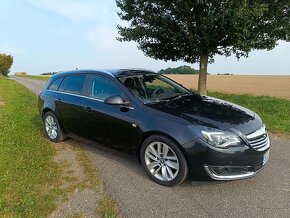 OPEL INSIGNIA SPORTS TOURER SW - 4