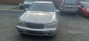 Mercedes C 2.0 benzin - 4