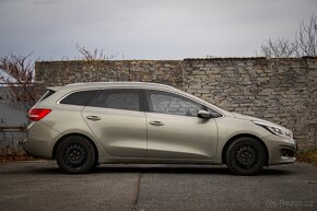 Kia Ceed SW 1.6 CRDi VGT Platinum - 4