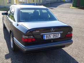 Mercedes Benz E 280 r.v.1993 (velice zachovalý) - 4