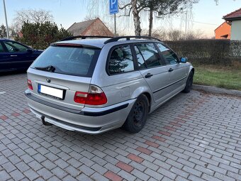 BMW E46 320d 100kW touring - 4