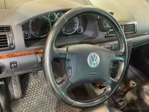Volkswagen Sharan 2.0 TDI 103kW - klima,kůže - 4