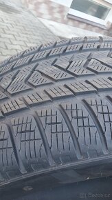 285/45 r21 pirelli scorpion zimní 97% - 4