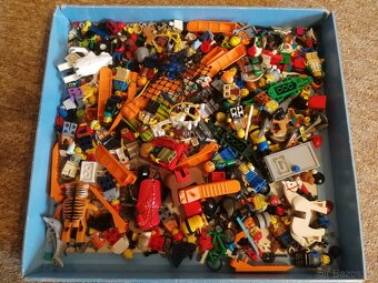 LEGO organizér 30 - 4