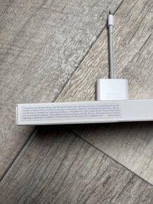 Apple lightning to digital AV - 4