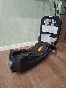 Vajíčko Britax Römer Babysafe plus SHR II + ISOFIX - 4