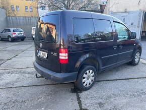 VW Caddy 2.0TDI 4MOTION - 4