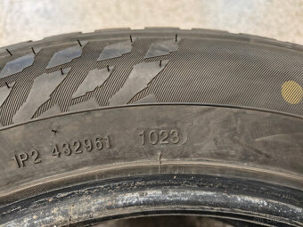 Nokian 195/60 R15 zimní - 4