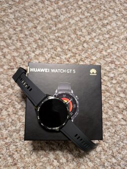 Huawei Watch GT 5 46 mm Active - 4