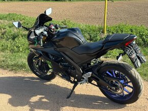 Yamaha yzf r 125 - 4