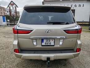 Lexus LX 570, rv. 2017, 282 kW, 8.míst, najeto 28.321 Km - 4