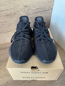 YEEZY Boost 350 V2 Bred - 4