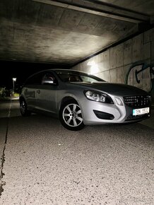 Volvo v60 - 4