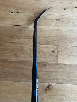 Hokejka BAUER NEXUS E50 pro NOVÁ, 87 flex P28 - 4