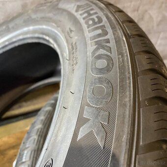 Zimní pneu 225/55 R18 102V Hankook 6mm - 4