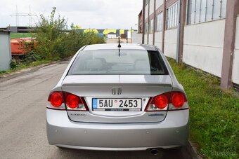 Honda Civic 1,3 IMA Hybrid MX/2006/ČTĚTE/ - 4