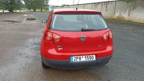 VW Golf V 1,4 16V r.v.2006 Klima - 4