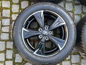 17 5x114, 3 originální kola Toyota CH-R 215 60 17 - 4