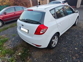 Kia Ceed 1.4 77kW 2012 - 4