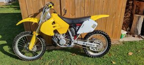 Suzuki rm 250 - 4