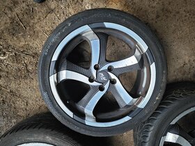 Prodám sadu Alu kol 8Jx18H2 ET42 + letní pneu 235/40/R18 - 4