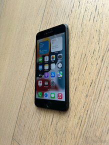 Apple iPhone 7 Plus 32GB Black - nová baterie - 4