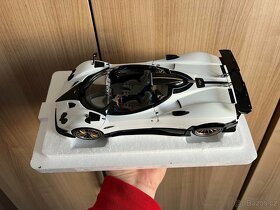 LCD Model Pagani Zonda HP Barchetta 1:18 - 4