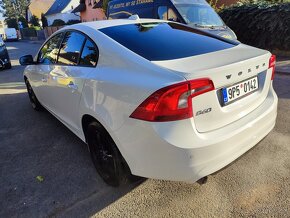 VOLVO S60 1.6 T3 110kw automat - 4