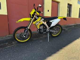 Suzuki rmz 250 - 4