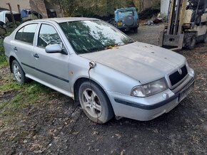 Škoda Octavia 1.6i, 74.kw, motor AKL pouze díly - 4