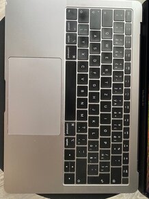 Macbook air 2018, 13”, 256gb - 4