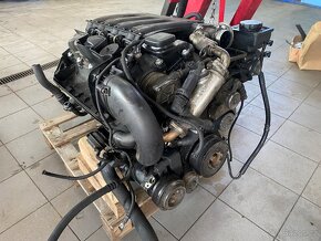 MOTOR BMW M47 320d 520d 100KW 2.0D E46 KOMPLETNÍ NASTROJENÝ - 4