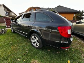 Škoda Superb kombi - 4