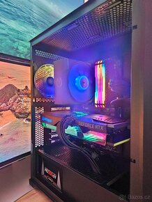 Herní PC s RGB- 5600/RTX3070/32GB/1TB/850W/W11 - záruka - 4