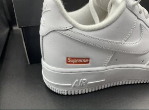 Nike Air Force 1 Low Supreme Кроссівки - 4