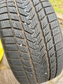 235/35 R 20 92V SUREGRIP PRO WINTER GRIPMAX - 4