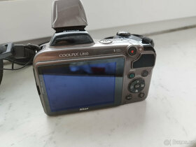 Nikon Coolpix L810 v dobrém stavu a hezké barvě - 4