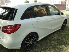 Mercedes Benz  B-CLASS Sports Tourer 180  W246 - 4