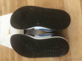 PRODÁM BOTY AIR JORDAN 1 LOW  TOP STAV vel. 41EU - 4