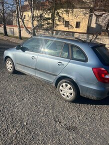 Škoda Fabia 2 II Combi 1.4i 63kW 16V Ambiente - 4