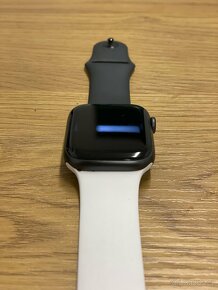 Apple Watch SE 44mm - 4