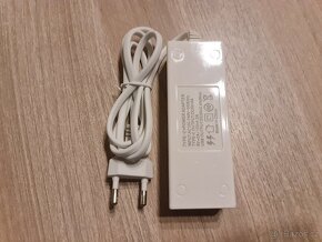 20W nabíječka do zásuvky USB3 + USB-C porty - 4