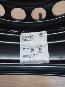 PRODÁM ORIGINÁLNÍ PLECHOVÝ DISK VW 5x112 6,5Jx16 ET33 - 4