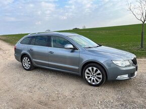 Škoda Superb Combi 2 ELEGANCE 2.0TDI DSG 103kW 2011 - 4