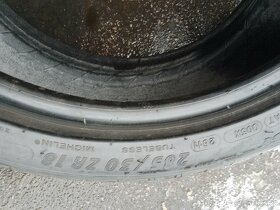 285/30/18 Michelin - letní pneu 2ks - 4